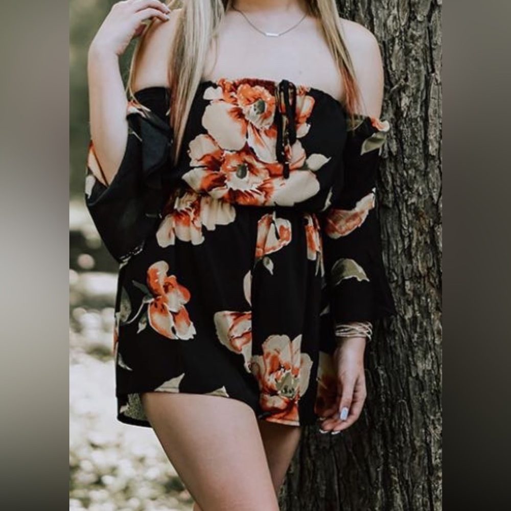 Off the shoulder Romper